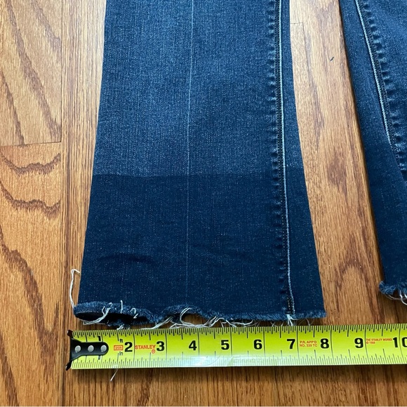 Spanx Cropped Flare Jeans with frayed hem in medium wash size XS - Picture 15 of 15